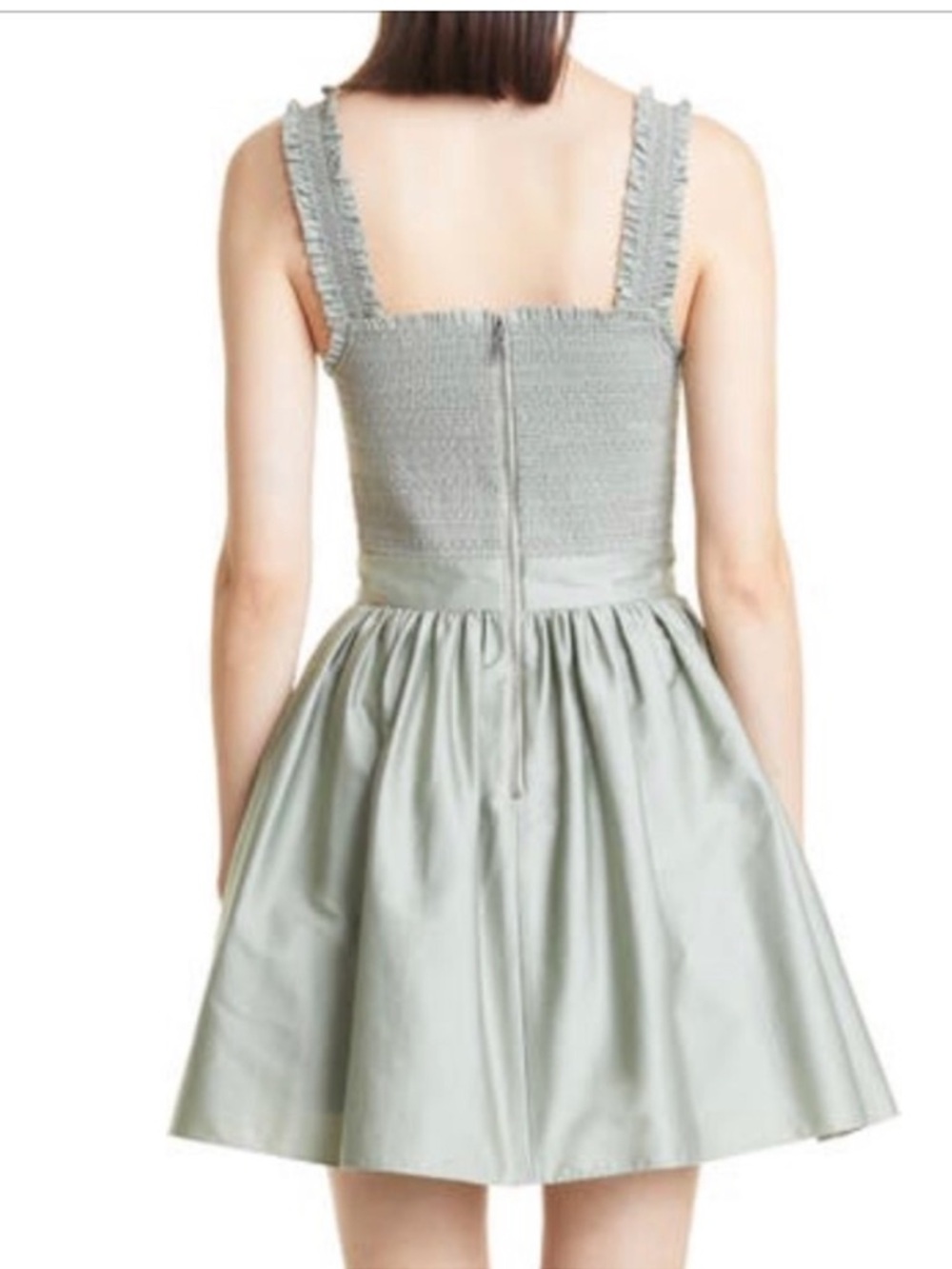 Alice + Olivia Women's Size 8
Barrett Smocked Fit
And Flare Sage Summer Dress - Picture 2 of 9